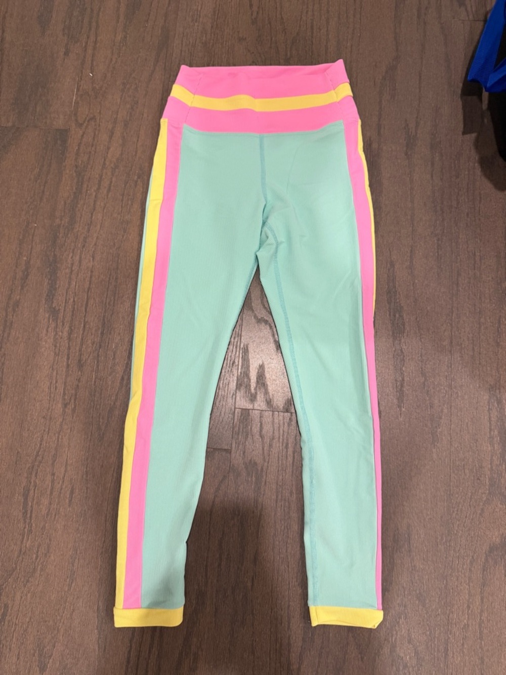 Beach Riot Set - Picture 4 of 5